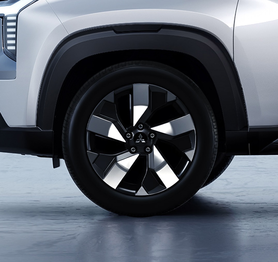 Mitsubishi Quảng Ngãi