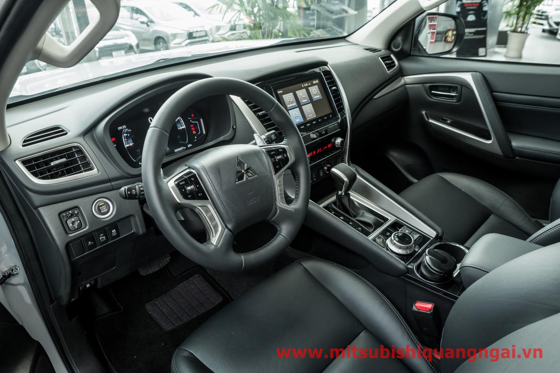 Mitsubishi Quảng Ngãi